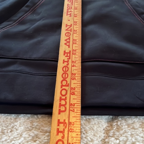 Under Armour back hooded sweatshirt - Picture 5 of 7